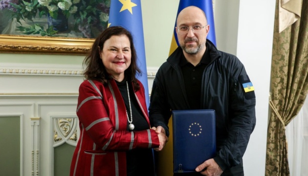 Шмигаль отримав від посла ЄС звіт Єврокомісії щодо України