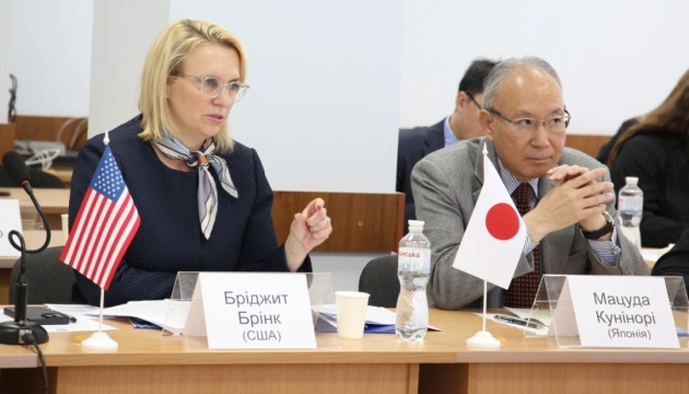Представники G7 зустрілися з членами Вищої кваліфікаційної комісії суддів України