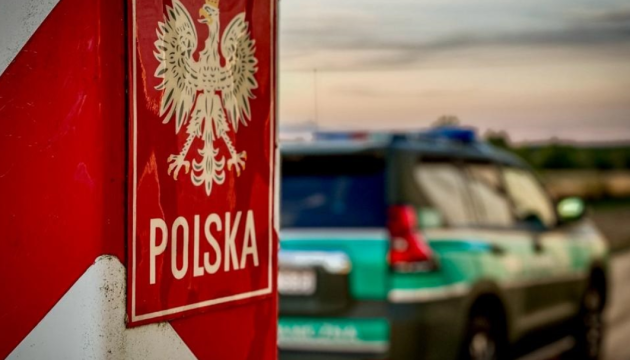 Polish border guards detain Ukrainian for smuggling illegal migrants from Belarus
