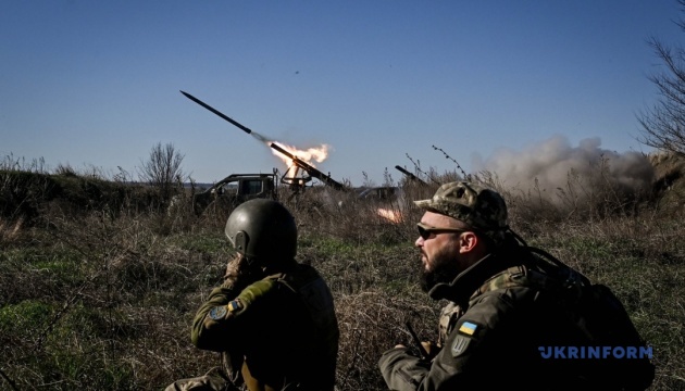 Сили оборони показали, як нищать бронетехніку росіян ще до початку штурму Сили оборони показали, як нищать бронетехніку росіян ще до початку штурму