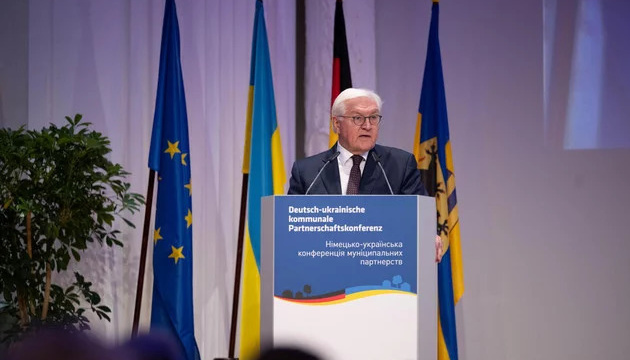 Штайнмаєр запевняє, що підтримка України Німеччиною не припиниться