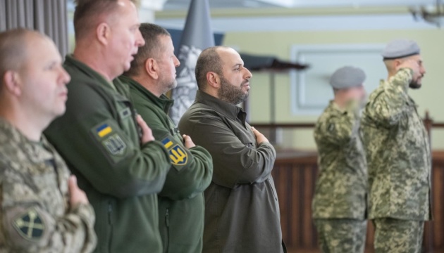 Умєров представив особовому складу нового командувача ССО