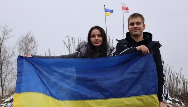 Un jeune Ukrainien, déporté de Marioupol en Russie, est rentré en Ukraine 