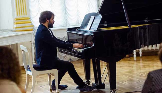Піаніст Євген Громов представить у Національній філармонії перший концерт із циклу «Спомин про Відень»