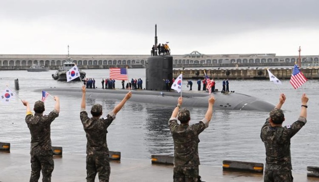 Атомна субмарина ВМС США прибула до Південної Кореї