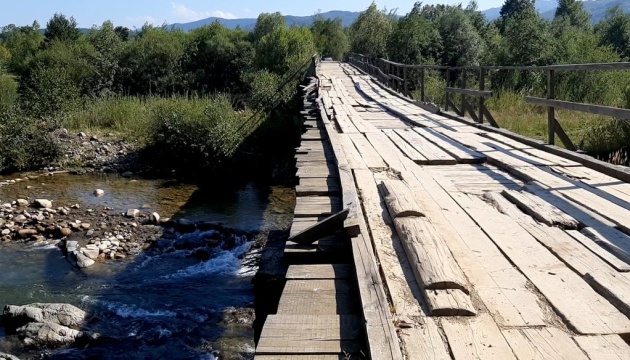 На Прикарпатті 80% мостів перебувають у критичному стані