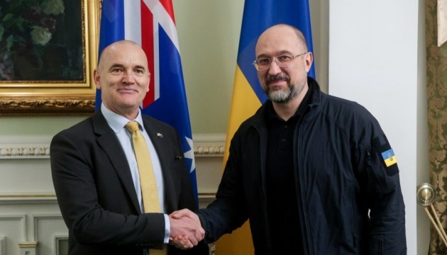 Shmygal invita a las empresas australianas a unirse a la reconstrucción de Ucrania