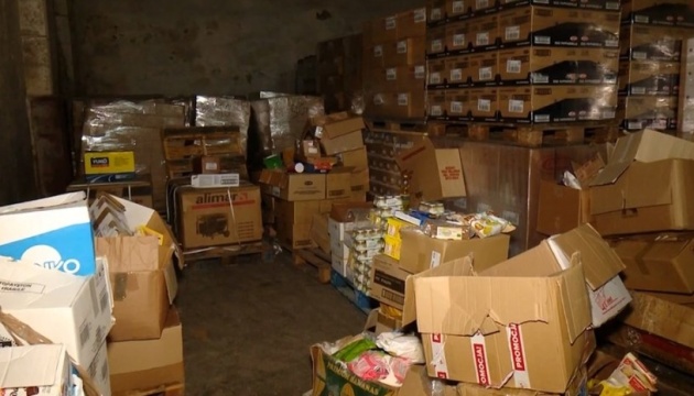 Продукти зіпсувалися: у Запоріжжі знайшли ще 300 тонн захованої гуманітарної допомоги