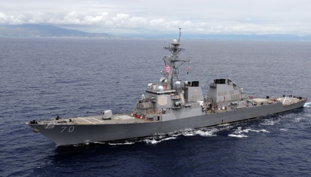 Китай звинуватив у вторгненні у свої територіальні води есмінець США
