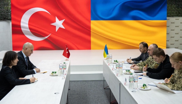 Україна сподівається на співпрацю з Туреччиною у розмінуванні акваторії Чорного моря
