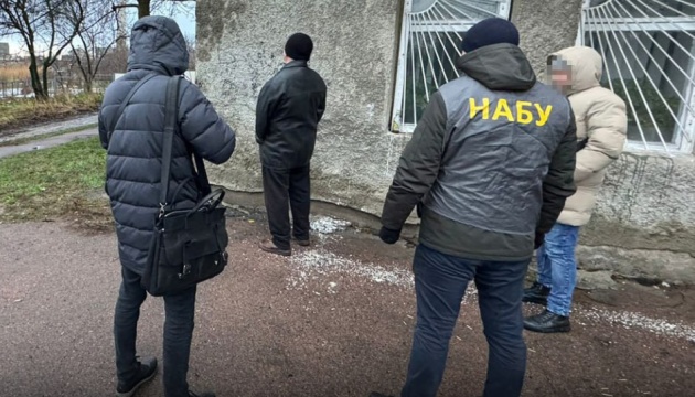 Оголосили підозру депутату Миргородської міськради, якого викрили на хабарі в $66,7 тисячі