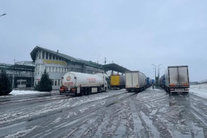 Словацькі перевізники заблокували рух вантажівок через «Вишнє-Нємецке»