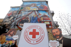 Se inaugura en Kyiv un mural dedicado a la Cruz Roja de Ucrania´

