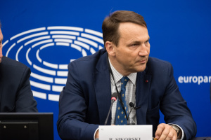 Polish FM: Sikorski's first conversation with new NATO Secretary General will be about Ukraine