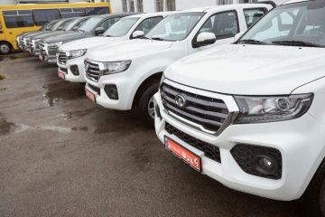 Cherkasy regional authorities donate seven more trucks to “Shahed hunters”