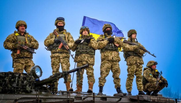 Fałszywe wideo – Straty Ukrainy w wojnie wynoszą ponad milion osób

