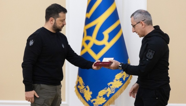 Зеленський відзначив роботу прокурорів і вручив нагороди