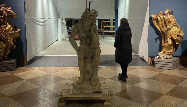 Скульптура скорботного Христа з каплиці Боїмів повернулася із Польщі до Львова