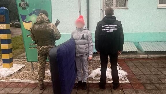 Прикордонники затримали жителя Коломиї, який вчетверте намагався перетнути кордон