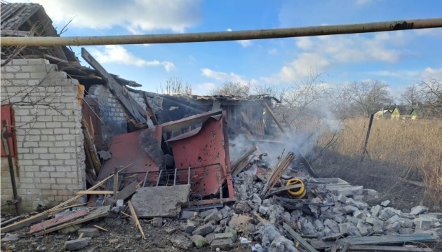 Guerre en Ukraine : Un mort et cinq blessés dans un bombardement russe sur Tchassiv Yar 