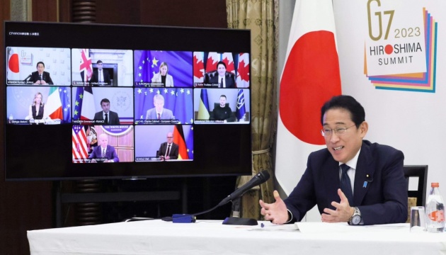 岸田日本首相、ウクライナに総額４５億ドル規模の支援発表