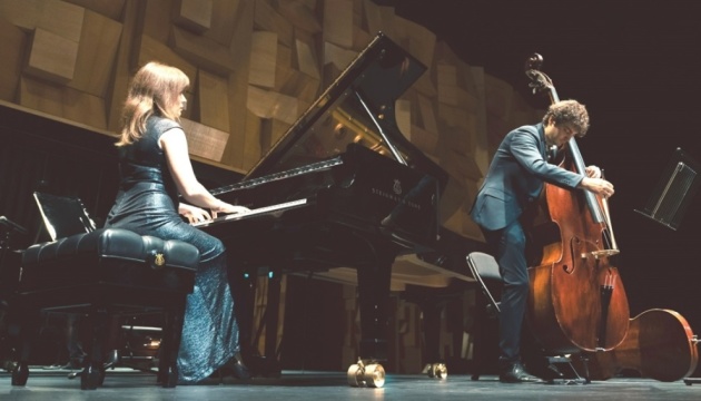 У Дубаї пройшов концерт української піаністки Анни Федорової та її чоловіка
