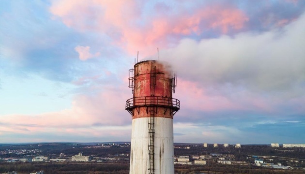 Nach russischem Beschuss: Zwei Energieblöcke von Wärmekraftwerk in Kampfgebiet außer Betrieb