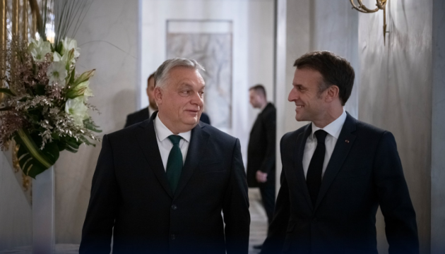 Кожен залишився при своєму: Орбан повідомив, що провів зустріч із Макроном 