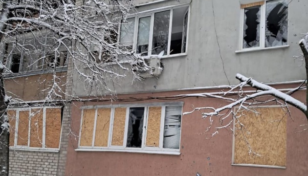 Ворог увечері вдарив по Куп'янську-Вузловому - пошкоджений п’ятиповерховий будинок