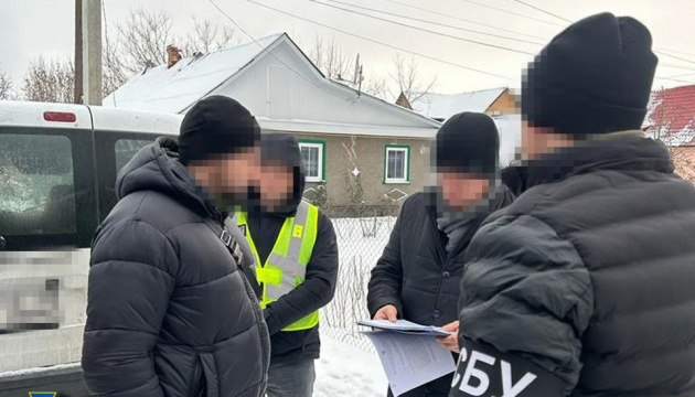СБУ затримала депутата міськради, який з бандою рекетирів «кошмарив» Коростишів
