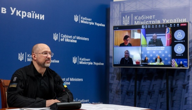 Shmyhal, Pritzker discuss strengthening of Ukraine's economic resilience