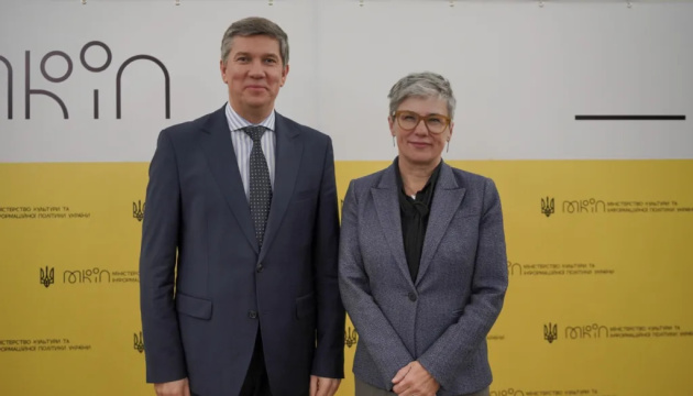Карандєєв обговорив із послом Канади добудову Музею Голодомору і збереження культурної спадщини