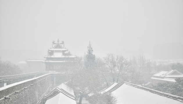 У Пекіні через снігопад закрили школи і дитсадки