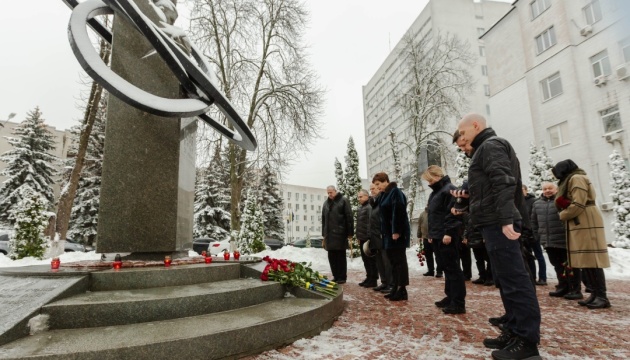 У МВС вшанували пам'ять ліквідаторів Чорнобильської аварії