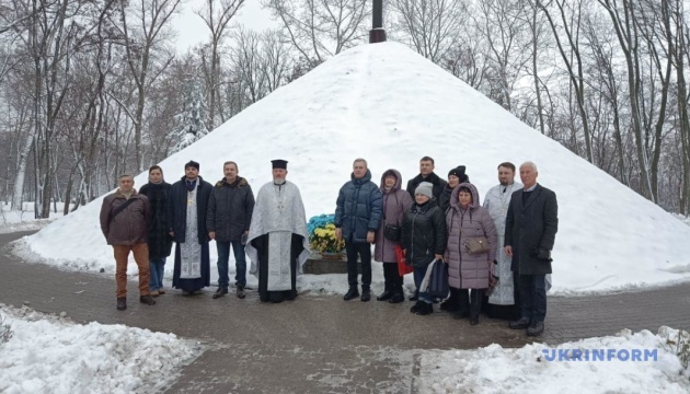 У Свято-Миколаївському храмі відслужили панахиду за жертвами Чорнобильської катастрофи
