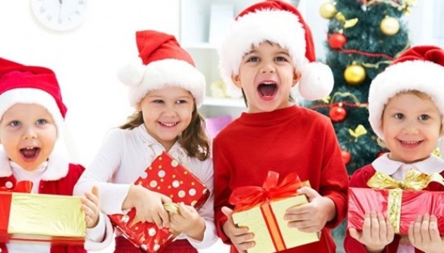 Russian propaganda invents mobilization of parents at children's holidays in Vinnytsia