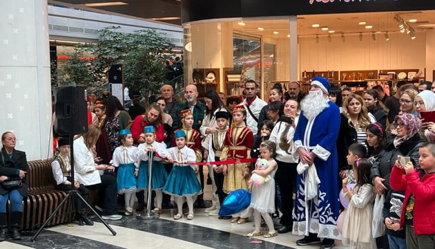 Українська громада Анкари провела благодійний ярмарок і концерт