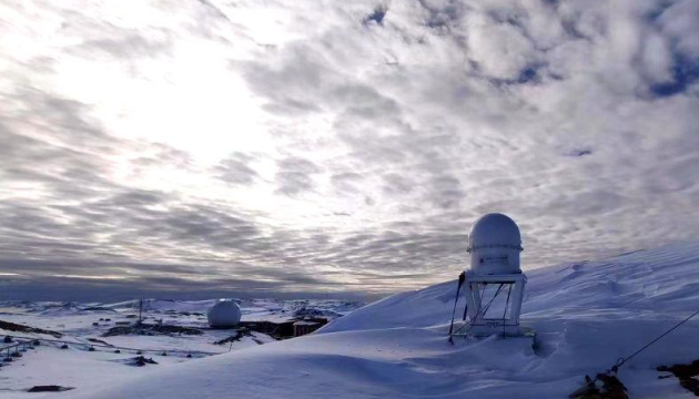 Китай побудує в Антарктиді сотню нових телескопів