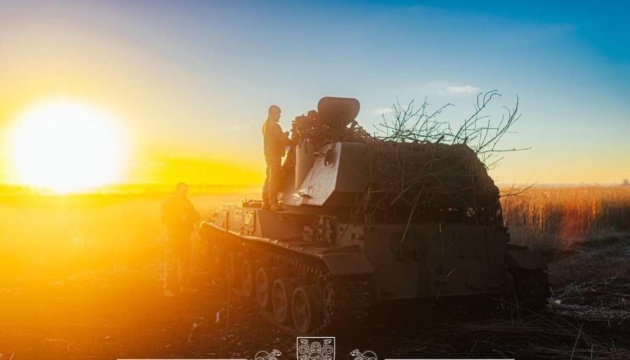 Ukrainian warriors hold positions in left-bank Kherson region, enemy brings up reserves