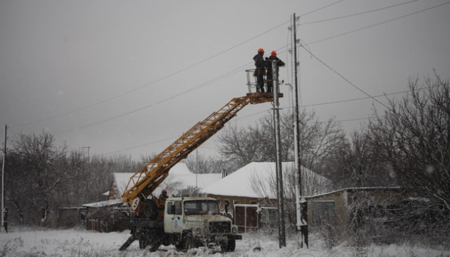 Електрику повернули в два села на Харківщині, біля яких була лінія фронту