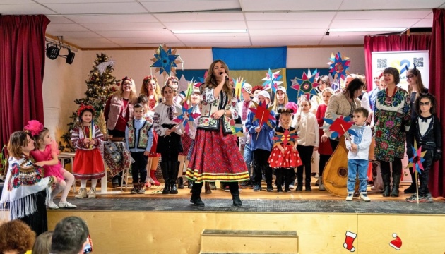 Різдвяне свято пройшло у першій українській школі в нідерландському Неймехені