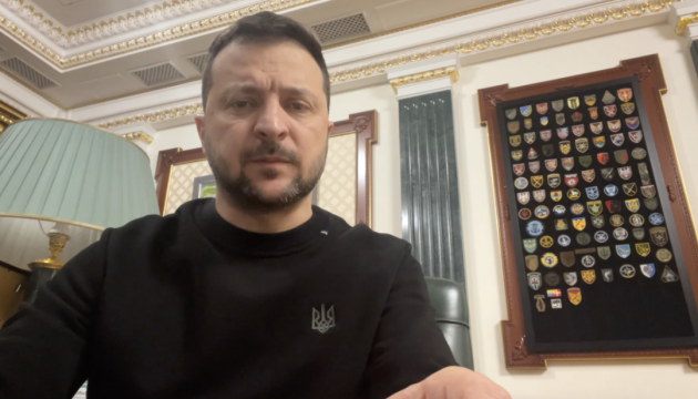 Зеленський: У передріздвяний час - максимальна увага до захисту України