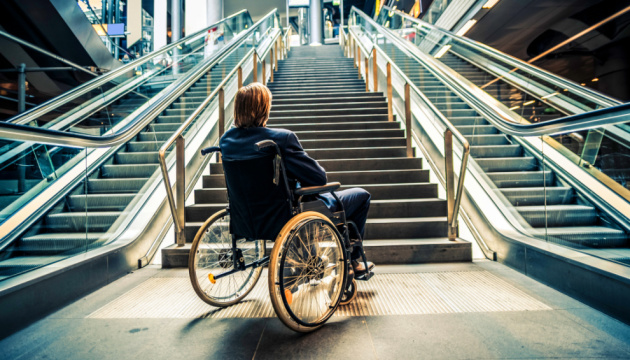 Чому люди з інвалідністю не відчувають себе  включеними у процеси прийняття рішень?