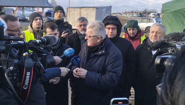 Polish farmers suspending Ukrainian border blockade in Medyka until early Jan