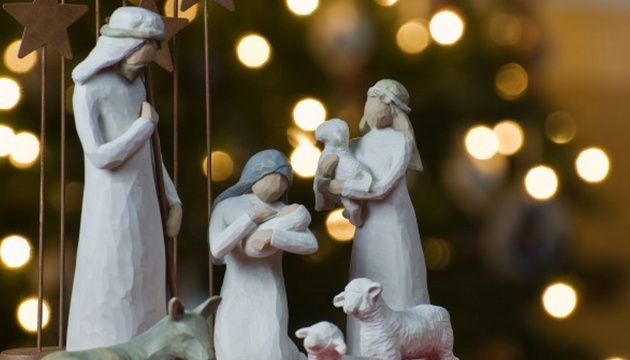 Cristianos ucranianos celebran oficialmente la Navidad el 25 de diciembre por primera vez