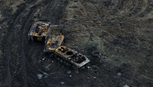 Російська армія за минулу добу втратила в Україні ще 1160 загарбників
