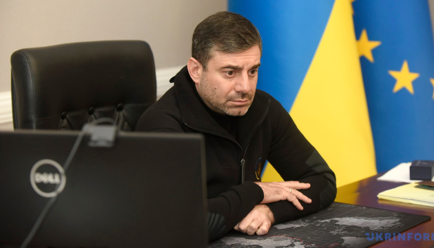 Lubinets: Kyiv acoge a más de 400.000 ucranianos desplazados internos