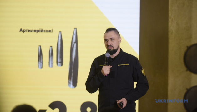 Na Ukrajine začali vyrábať 125-milimetrové náboje, náboje a muníciu pre UAV