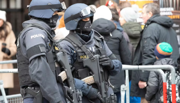 У Відні за підозрою в тероризмі затримали двох таджиків та чеченця