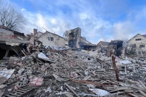 One killed, one injured in Russian shelling of Marinka community